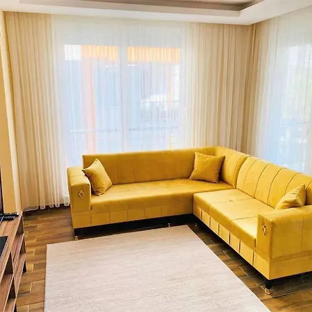 Konyaalti - Liman - - Lueks Ve Huzurlu Sitede Guezel Bir Daire * Antalya