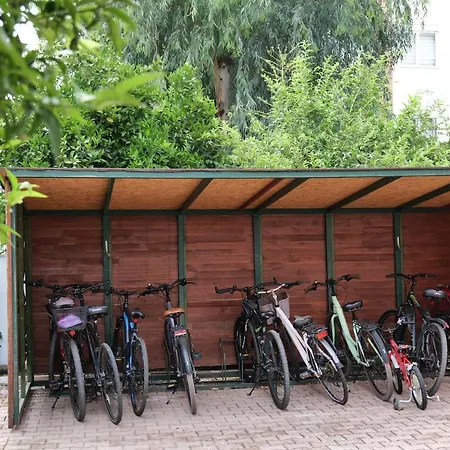 Konyaalti - Liman - - Lueks Ve Huzurlu Sitede Guezel Bir Daire *