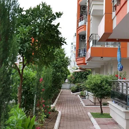 Konyaalti - Liman - - Lueks Ve Huzurlu Sitede Guezel Bir Daire