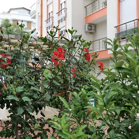 Konyaalti - Liman - - Lueks Ve Huzurlu Sitede Guezel Bir Daire * Antalya