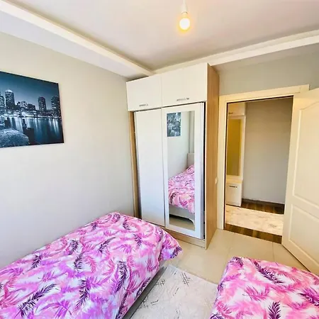 Konyaalti - Liman - - Lueks Ve Huzurlu Sitede Guezel Bir Daire Antalia